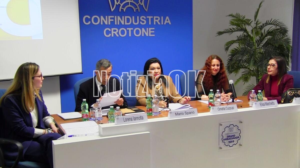 Il coraggio di essere donna: istituito l'osservatorio contro le discriminazioni sul lavoro - Lorenza Iannotta, Mario Spanò, Ornella Cuzzupi, Elisa Marchetto, Teresa Battigaglia