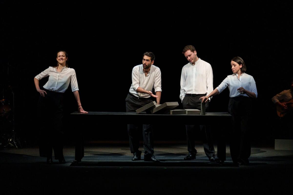 Crotone - “Se dicessimo la verità – ultimo capitolo”, l’opera-dibattito sulla legalità arriva a teatro - 