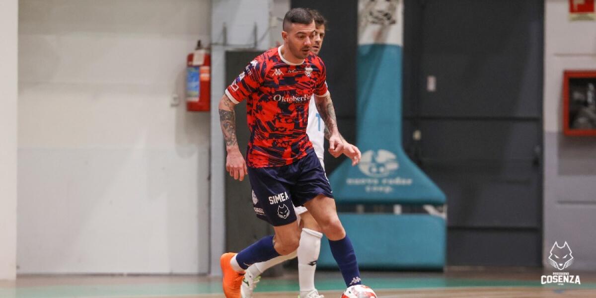 Calcio a 5 - La Pirossigeno Cosenza e Jeferson Titon ancora insieme - 