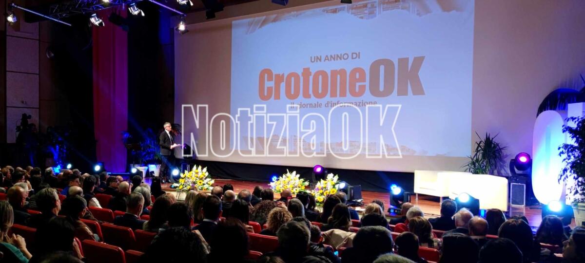 Un Anno di CrotoneOk - Tredici PersonaggiOk per tredici anni di positività - 