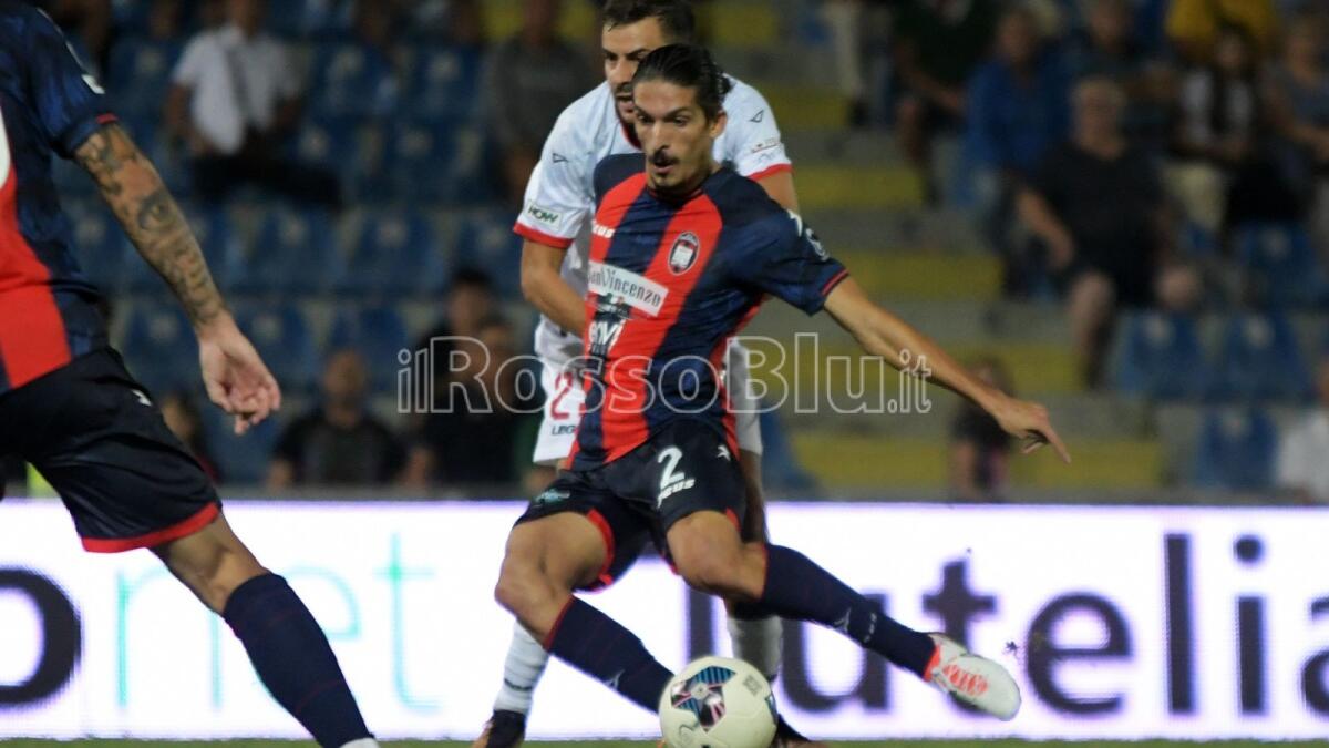 #PotenzaCrotone | I convocati di Zauli: partono in 21, diverse assenze tra le fila rossoblù - 