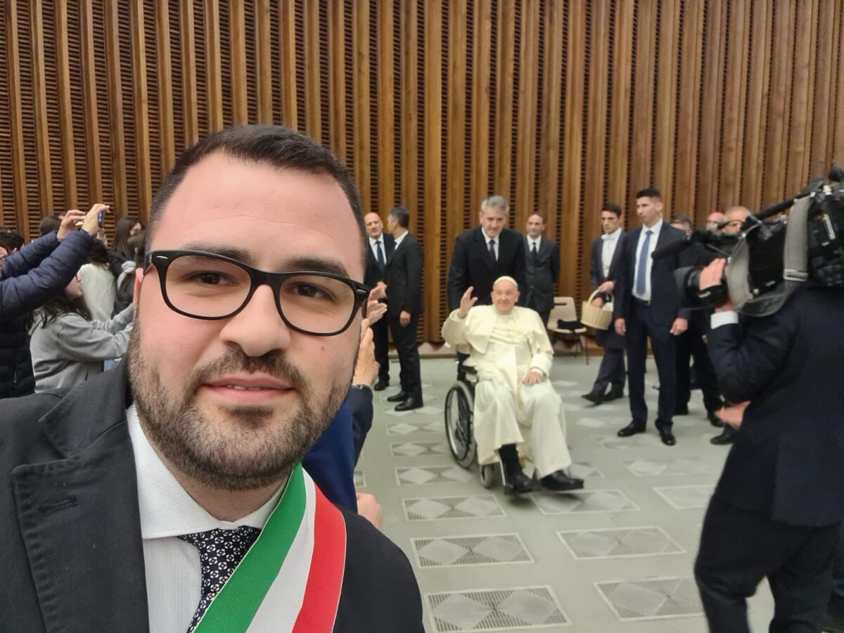 Il Sindaco Saporito al Papa: "Santo Padre, venga a Petilia" - 