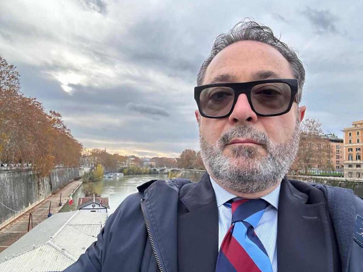 I 90 anni del liceo classico Pitagora, la parola agli ex studenti – Mario Nigro racconta - 
