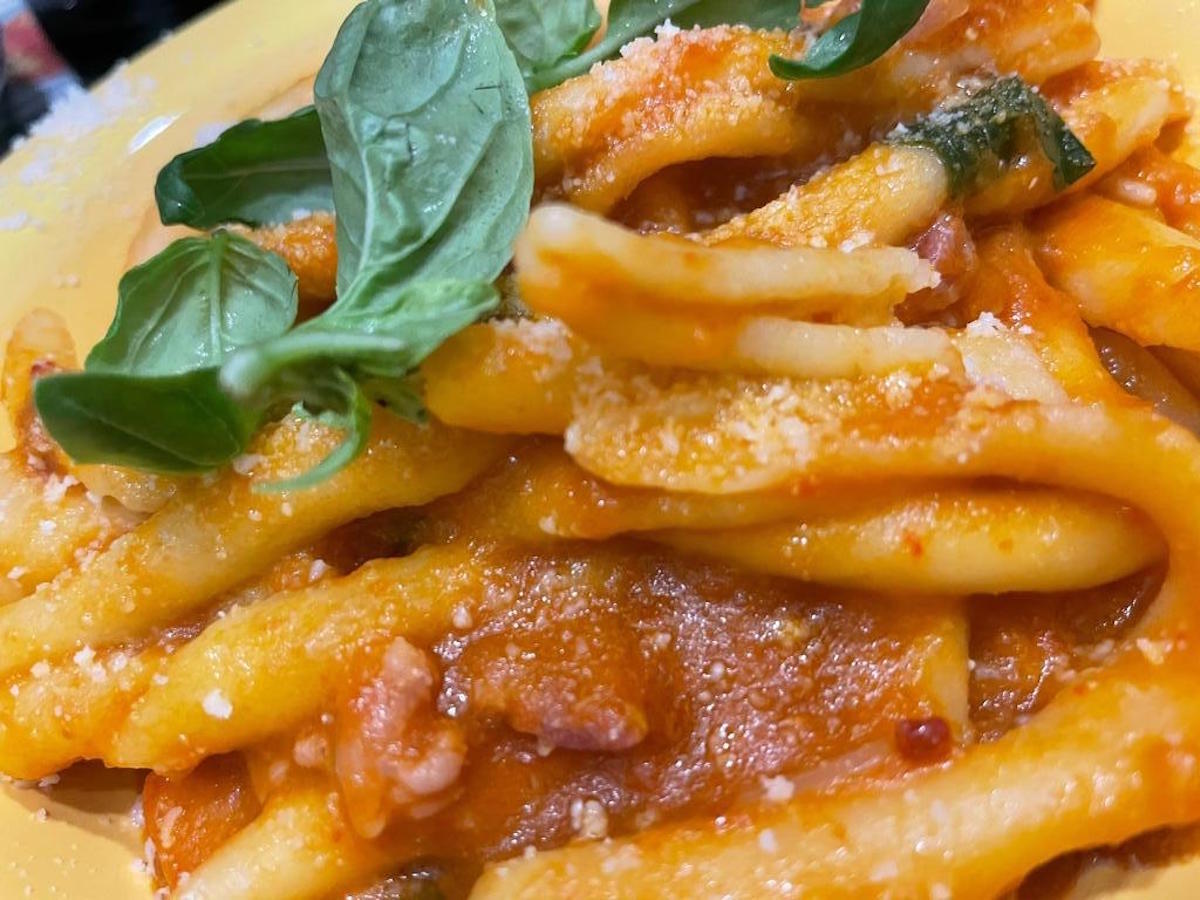 Le Ricette di Patrizia: maccheroni al ferretto con peperoni, sapori della cucina tradizionale - 