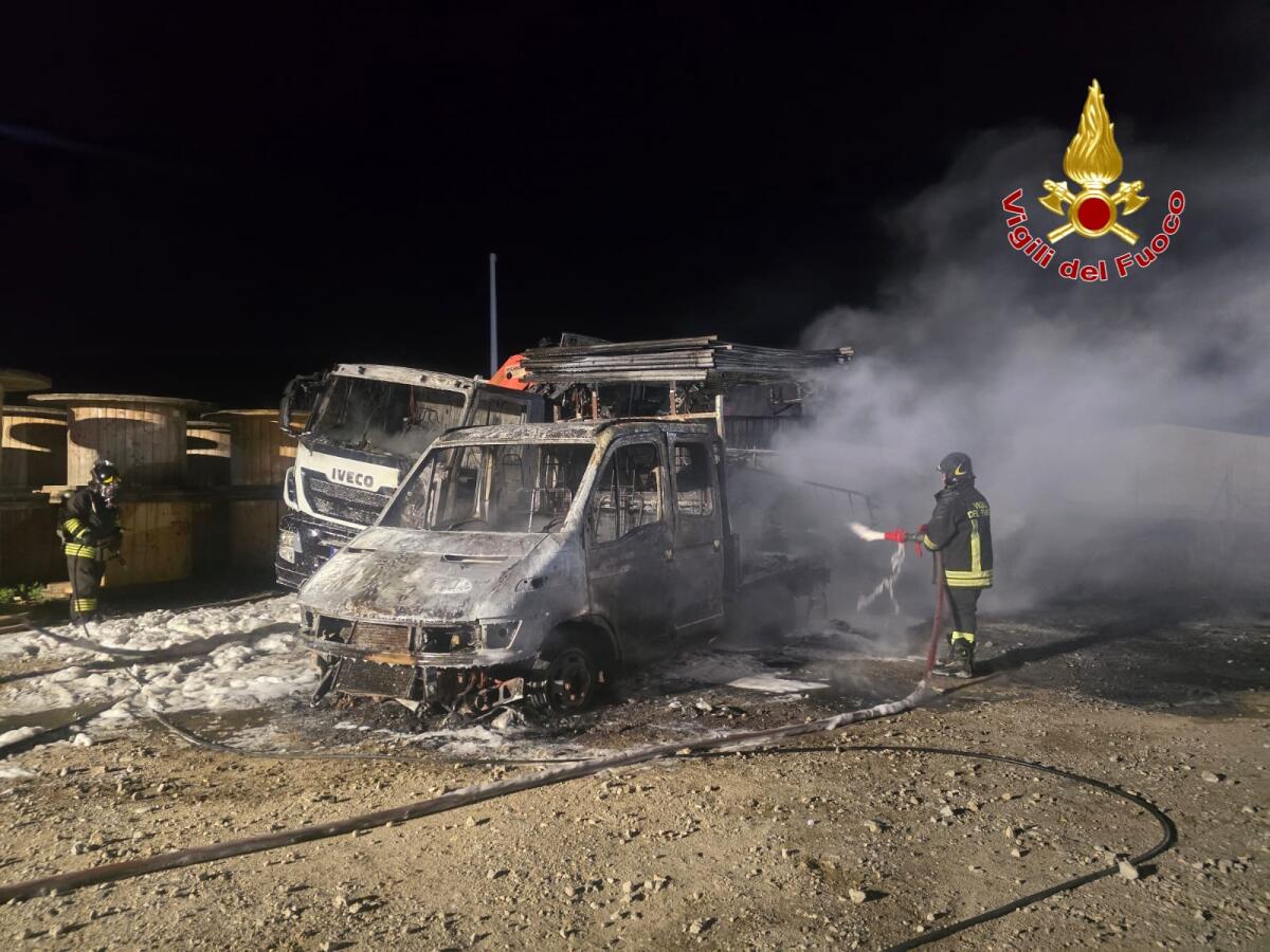 Incendio mezzi Soigea - Lega (Isola C.R.): "Massima solidarietà all'azienda" - 