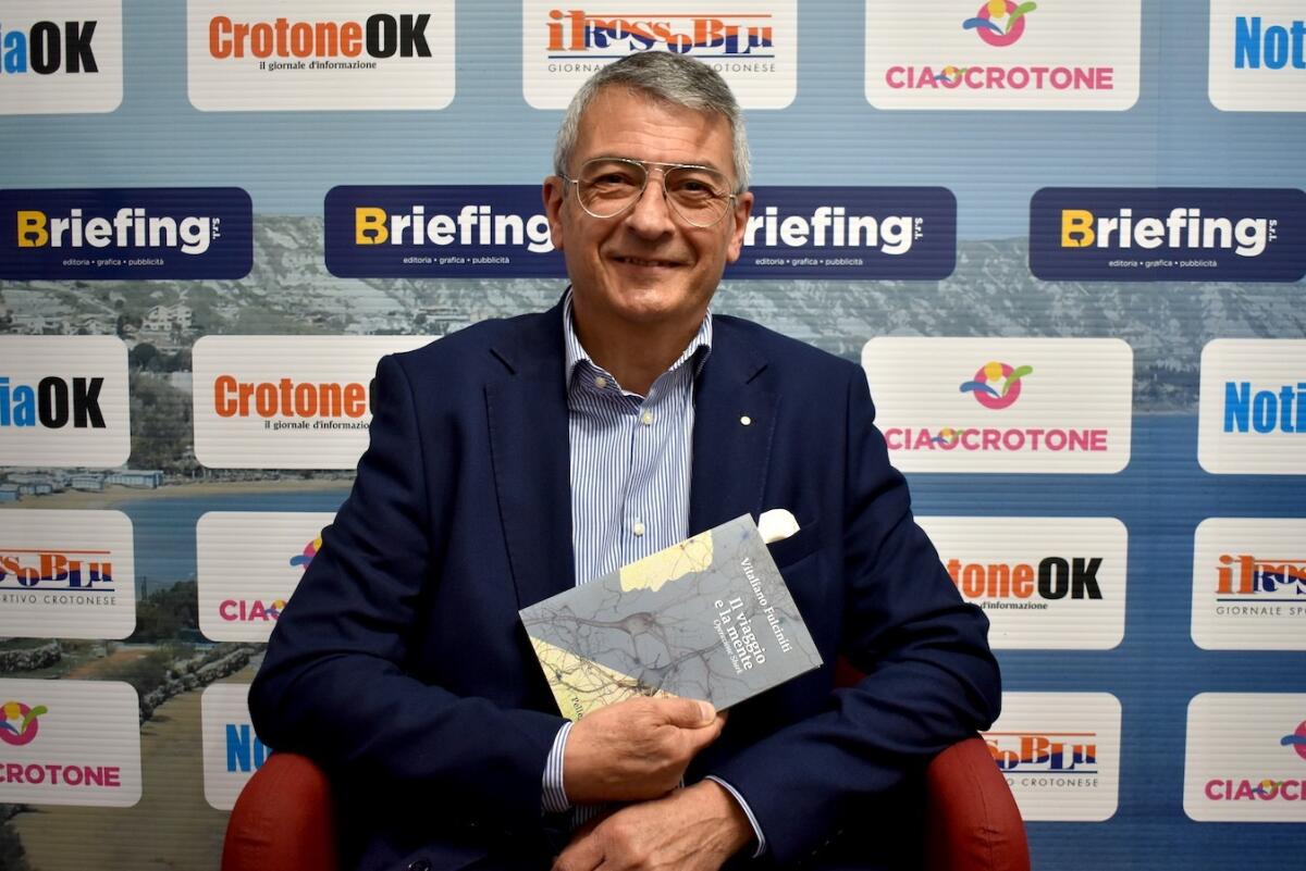 Ecco un vero agente segreto italiano, Vitaliano Fulciniti presenta il nuovo libro - 