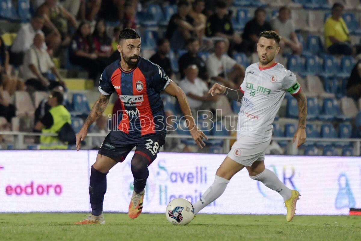 #AvellinoCrotone | I convocati di Zauli: tra gli esclusi c'è anche Vitale - 