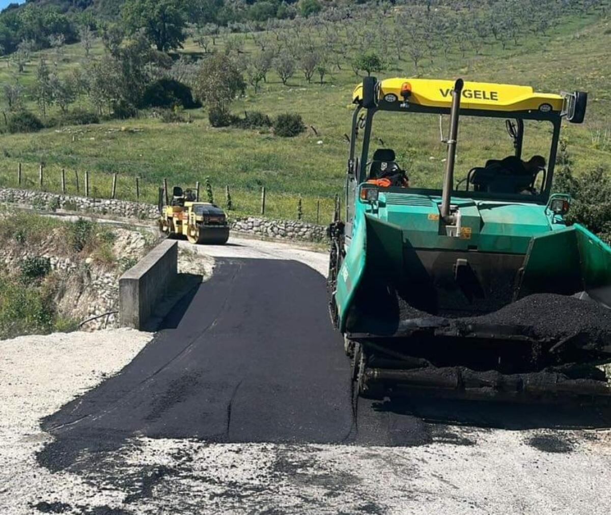 Roccabernarda, messa in sicurezza di Via Valle Nola e Via della Foresta - 