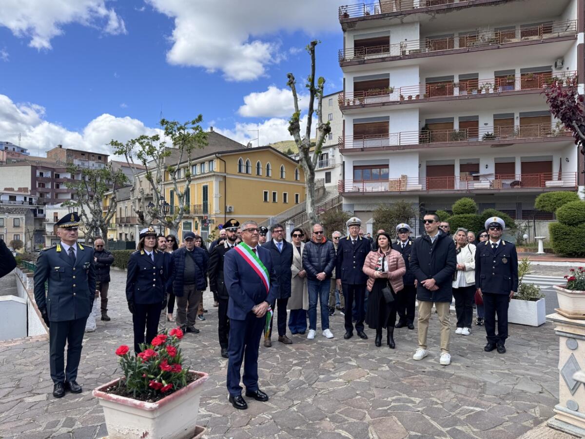 25 Aprile a Cassano allo Ionio, il sindaco: "Lavoriamo insieme per la legalità" - 