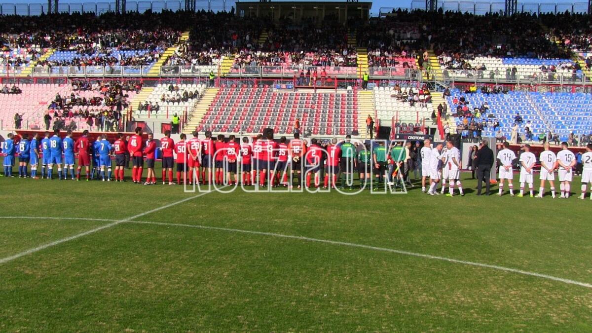 Solidarietà dell'Associazione Italiana Calciatori ai rossoblù: intanto indaga la Digos - 