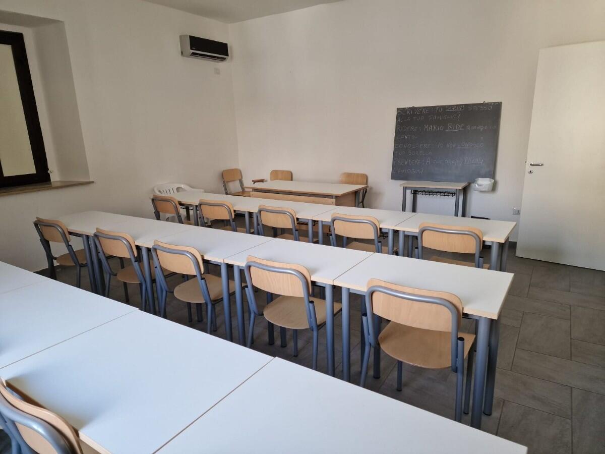 Isola di Capo Rizzuto, consegnati i nuovi locali del Centro Provinciale d'Istruzione per Adulti - 