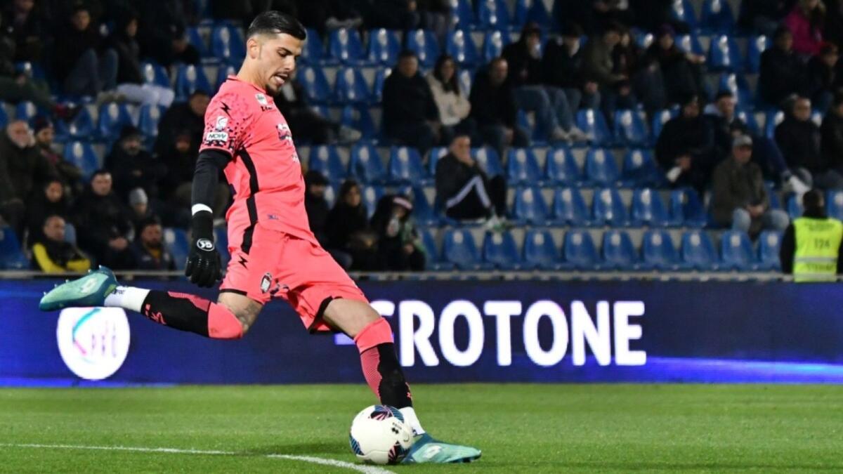 Avellino-Crotone 1-0, Patierno spegne le speranze: gli squali ripartiranno da Picerno - 