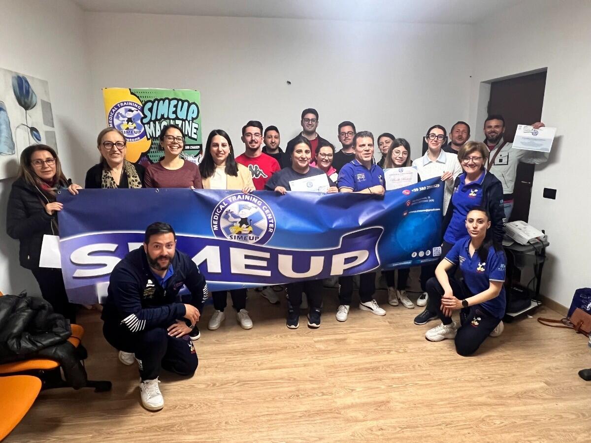 Un impegno per la sicurezza: corso BLSD della SIMEUP a Cirò Marina - 