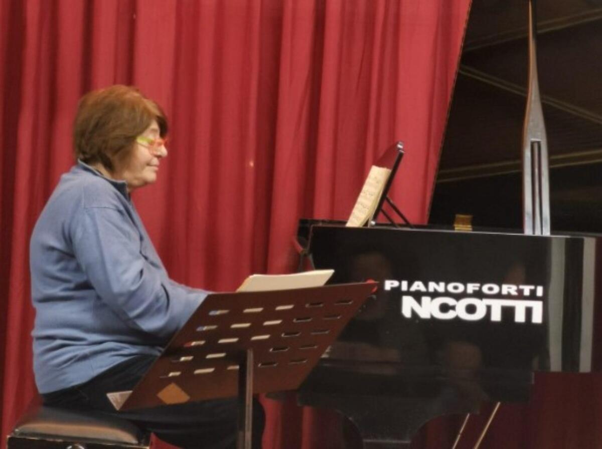 “L’Hera della Magna Grecia”, concerto della pianista-organista Antonella Barbarossa - 