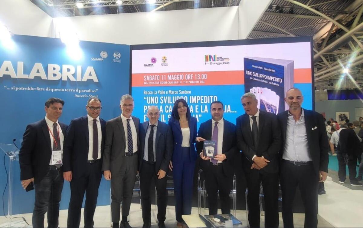 Calabria al Salone del Libro di Torino - Princi: "Ha prevalso la cultura nella sua interezza" - 