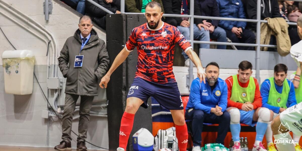 Calcio a 5 - Arriva il rinnovo di Chilelli, che continua con la Pirossigeno Cosenza - 