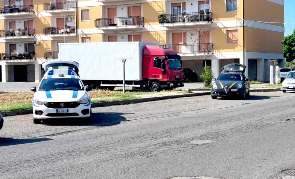 Cosenza - "Alto impatto", i numeri dell'operazione di Polizia, Carabinieri e Fiamme Gialle - 
