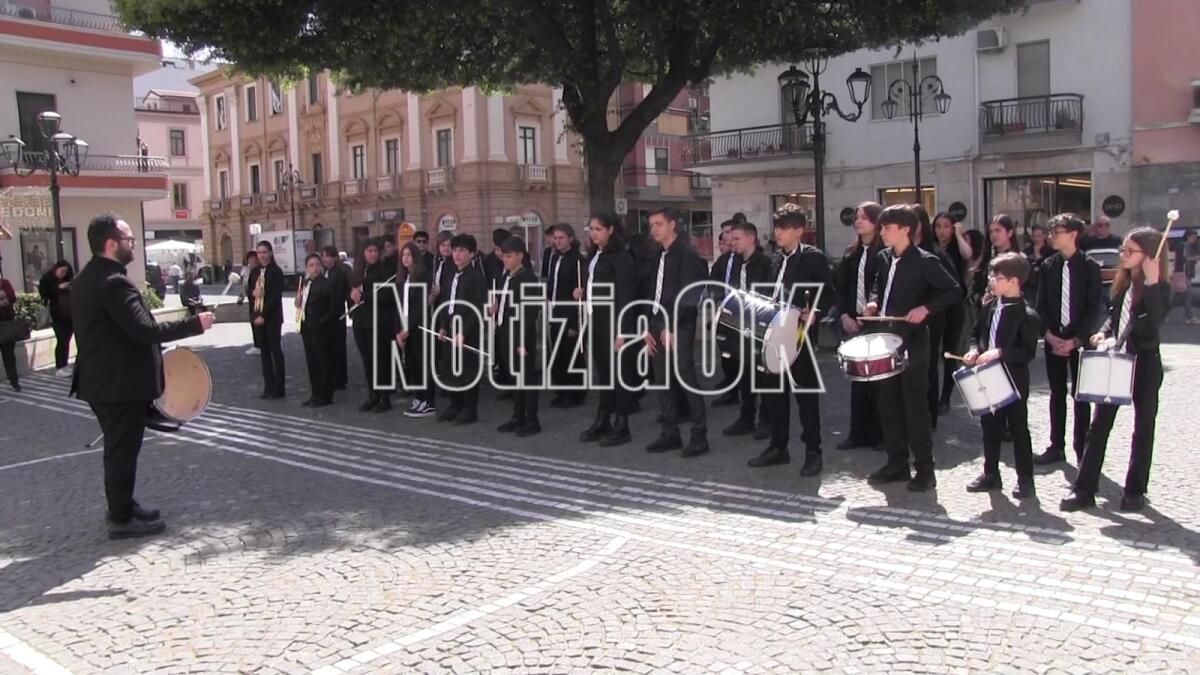 (VIDEO) Dopo il successo dell'Ariston,  l'applauso della città all'Orchestra "Maria Grazia Cutuli" - 