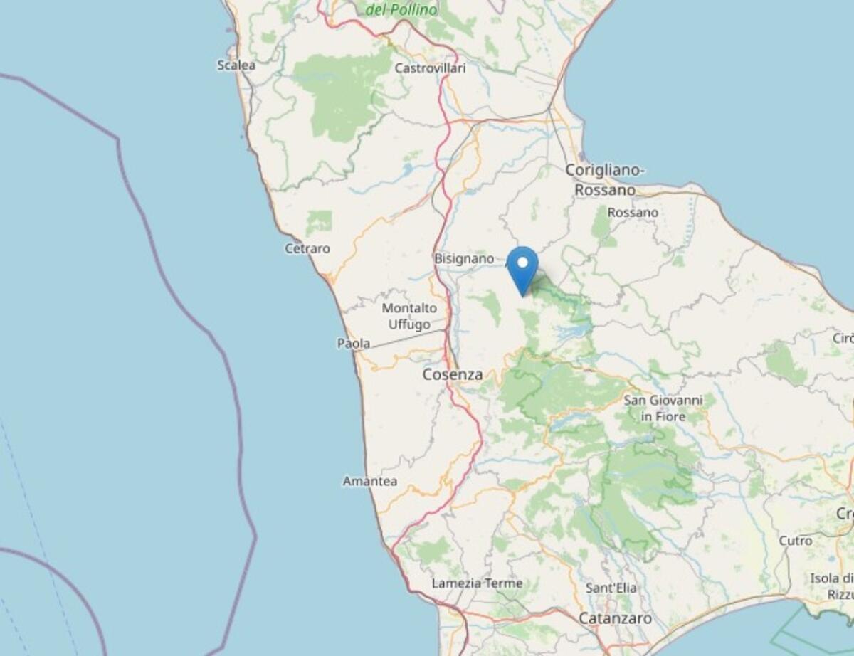 Acri, lieve scossa di terremoto nella notte: rilevato un sisma magnitudo ML 2.5 - 