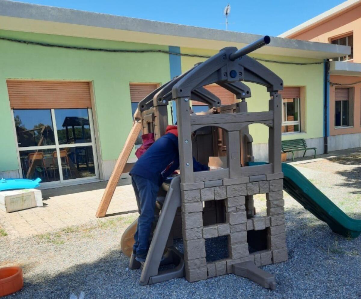 Cirò, nuovo giochi per i bambini della Scuola Materna - 