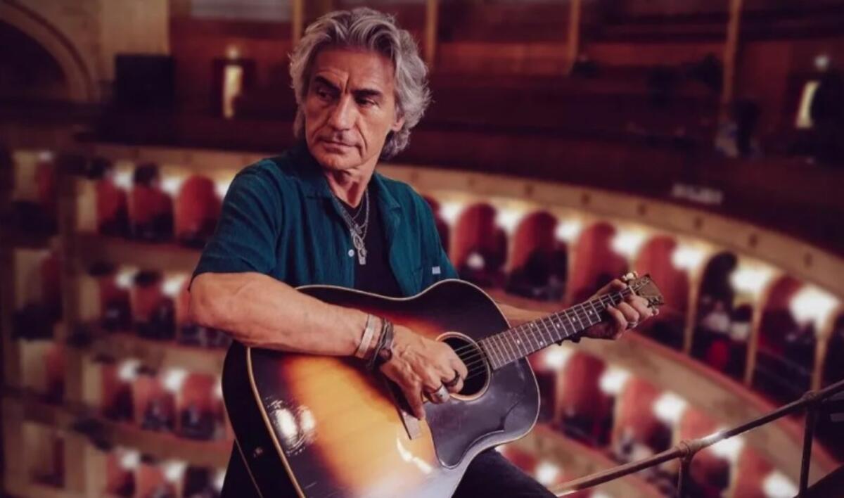 Ligabue in Calabria: doppio concerto con "In teatro dedicato a voi" - 