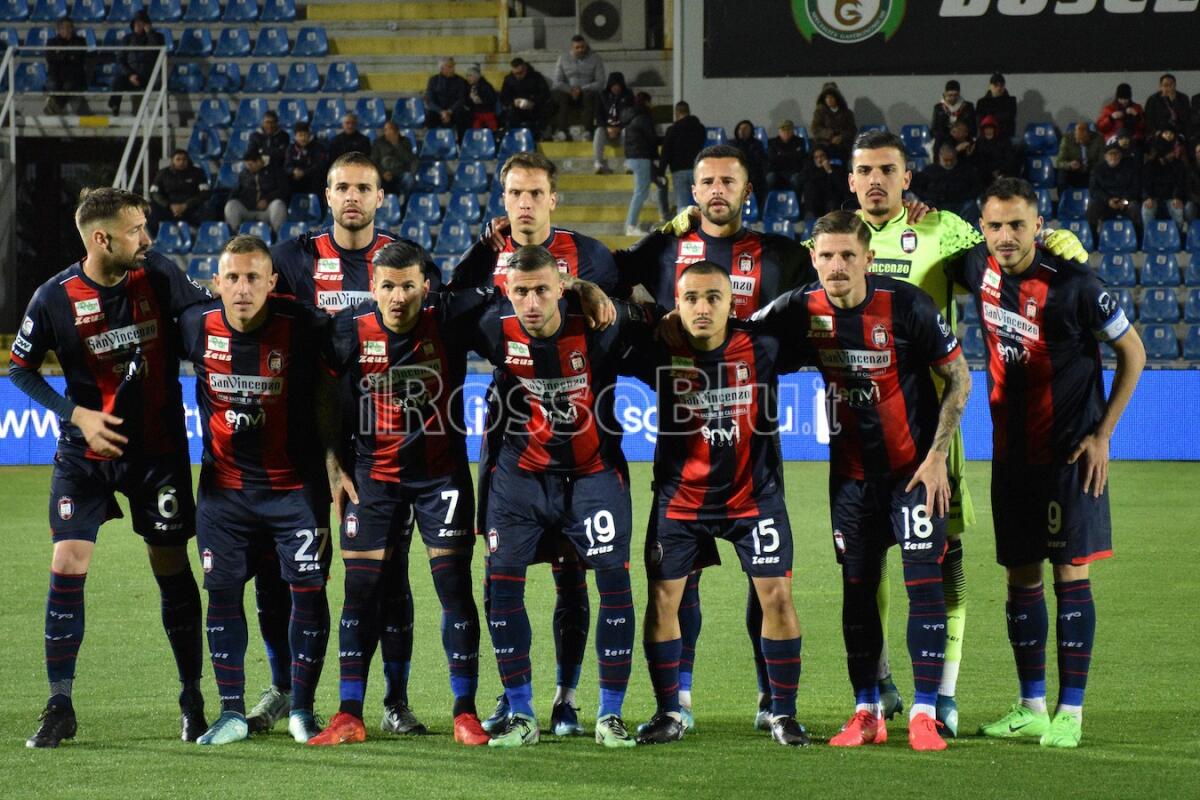 #PicernoCrotone | Ecco le formazioni: per Zauli una sorpresa a centrocampo - 