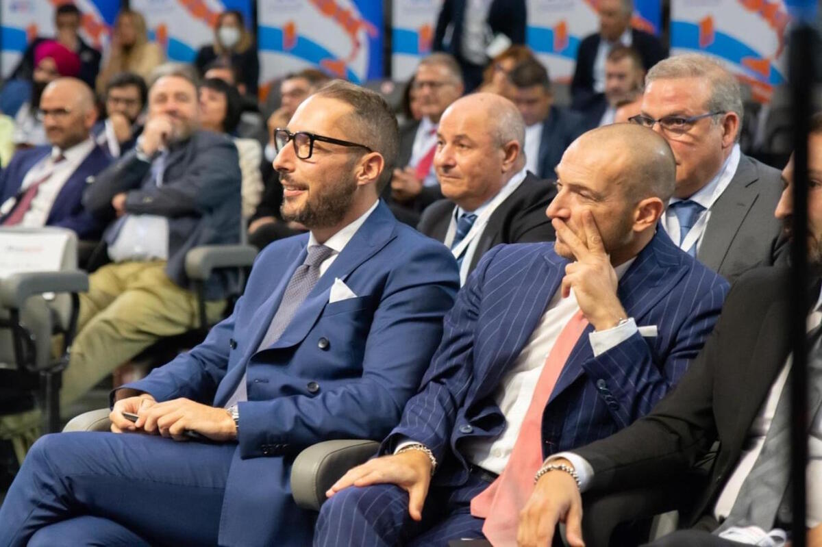 FenImprese e Iprogec guardano al futuro e "diplomano" i primi conduttori di generatori di vapore - 