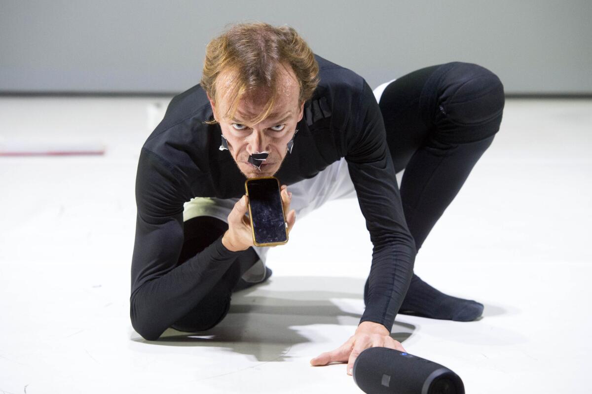 In scena al Teatro Auditorium Unical “Una giornata qualunque del danzatore Gregorio Samsa" - 