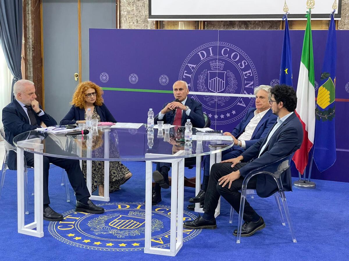 Cosenza diventa la capitale della poesia - 