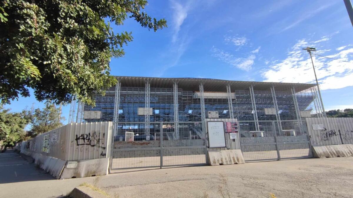 Crotone, via la Tribuna dell'Ezio Scida - Vrenna: "Da qui a breve sarà smontata" - 