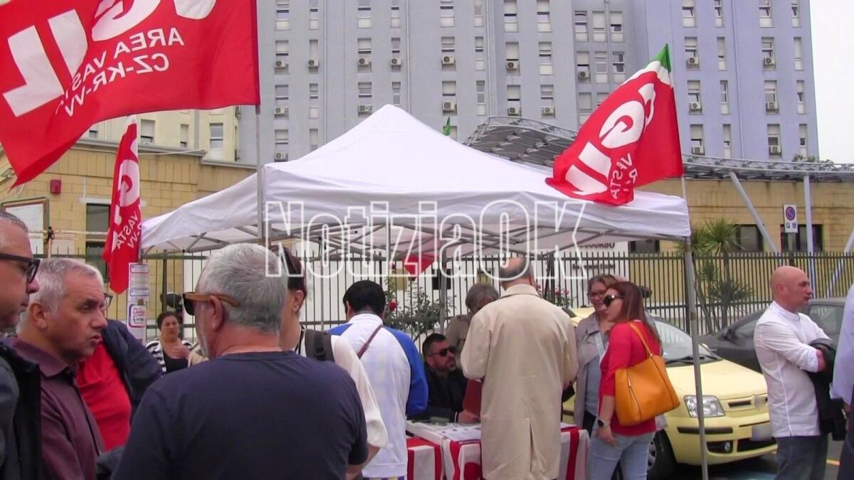 La carovana della Cgil per la Sanità a Crotone: "Più diritti, dare risposte ai cittadini" - 