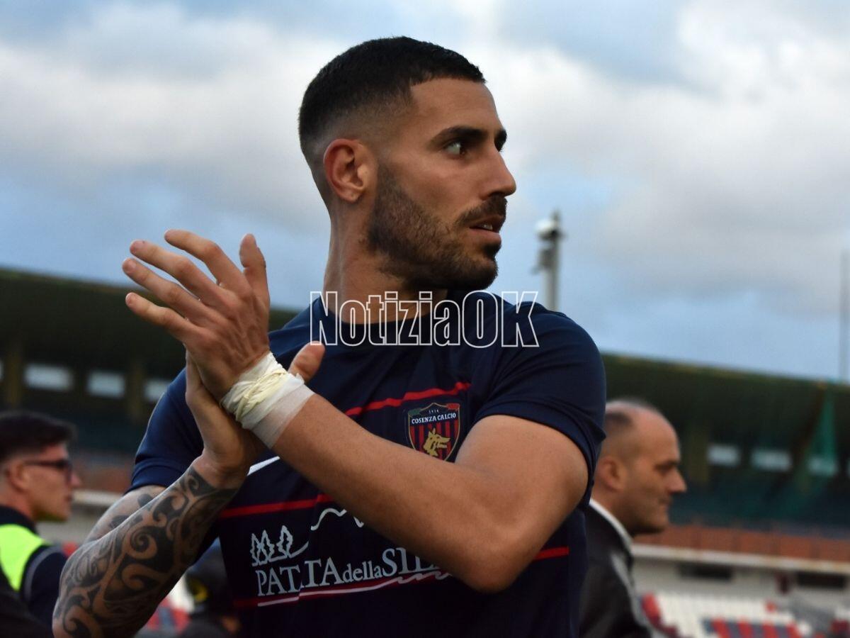 Cosenza, all'attaccante Gennaro Tutino il "Premio Marulla" - 