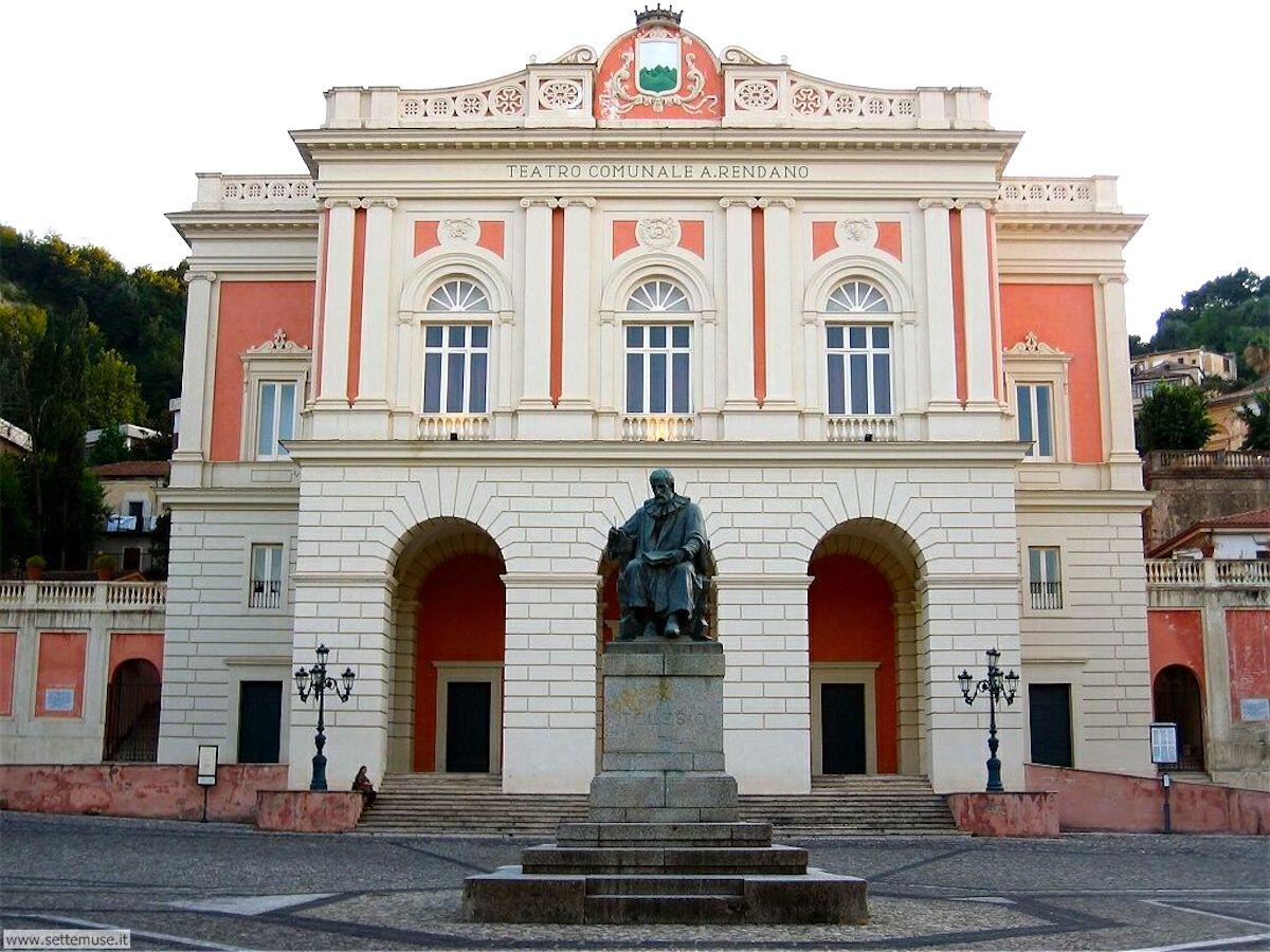Edoardo Bennato apre il "Rendano Arena Opera Festival” - 