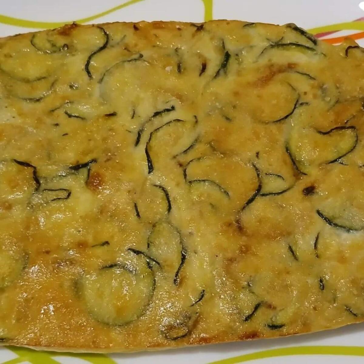 Un morso al sapore - Una gustosa frittata di zucchine vegan -