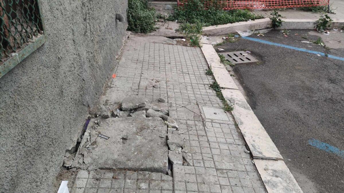 Nei quartieri di Crotone: altro giro e altri danni in centro città - 