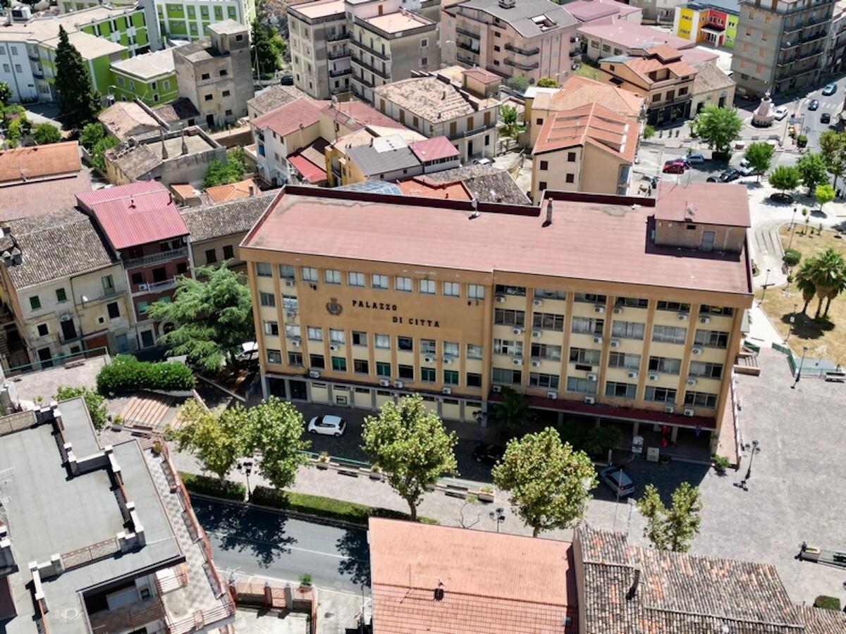 Approvato il progetto di adeguamento sismico ed efficientamento energetico del Municipio  di Cassano all'Ionio - 