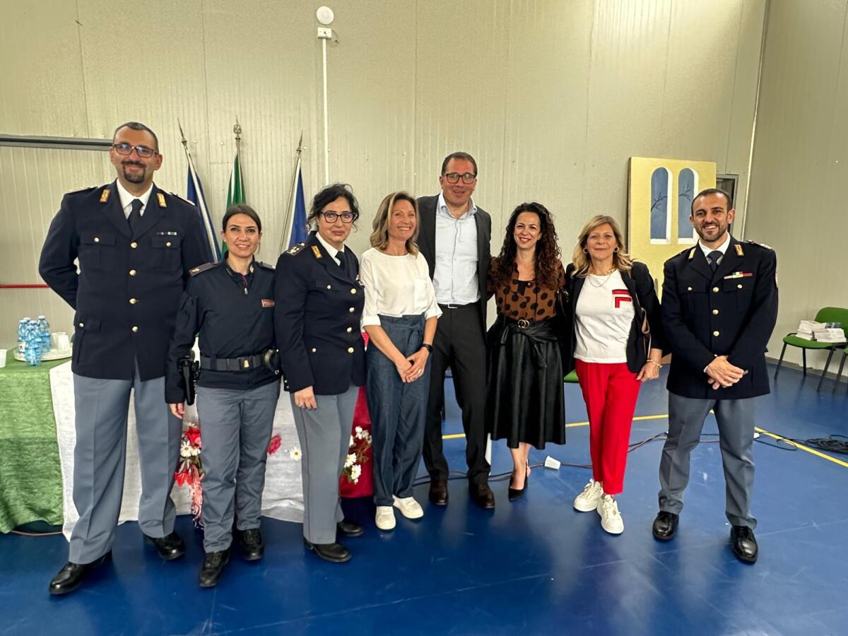 Belvedere Marittimo - La prevenzione ai rischi della rete nei liceo con il progetto del Ministero - 