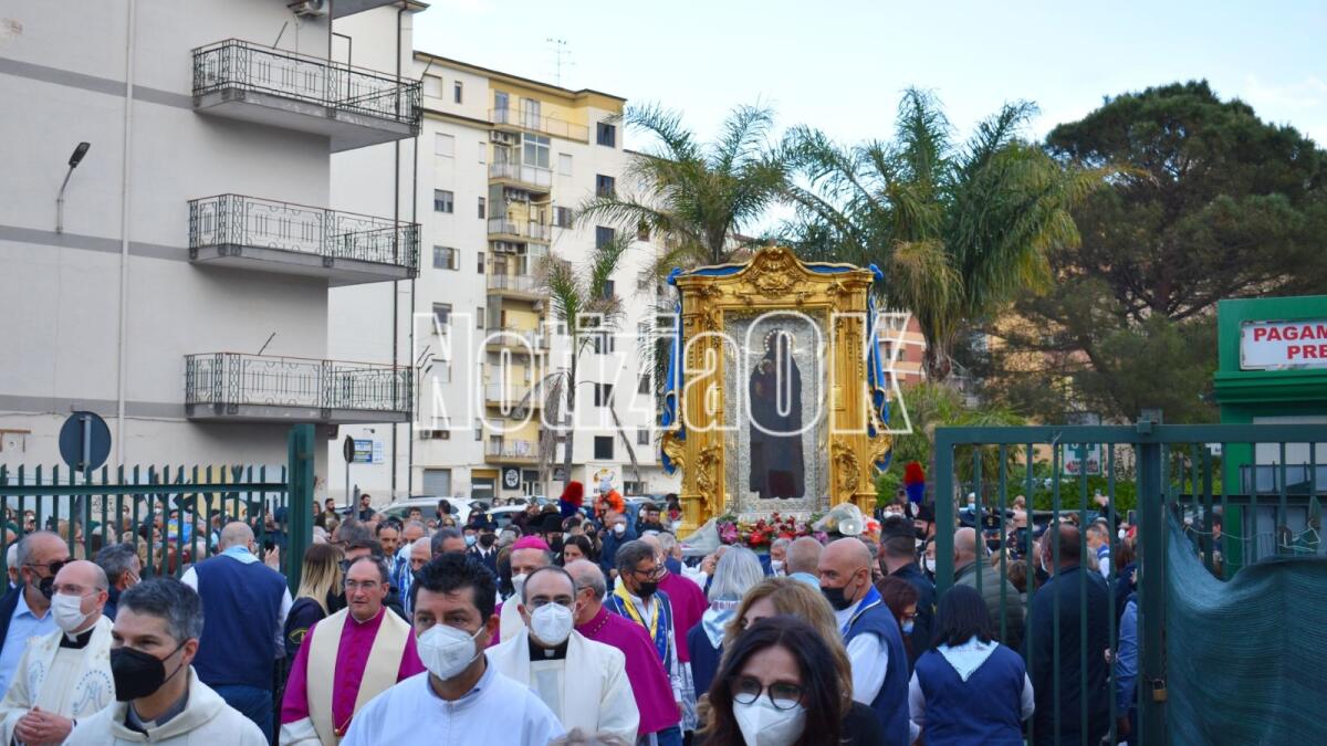 Crotone - Oggi la preghiera dei sofferenti alla Vergine di Capo Colonna - 