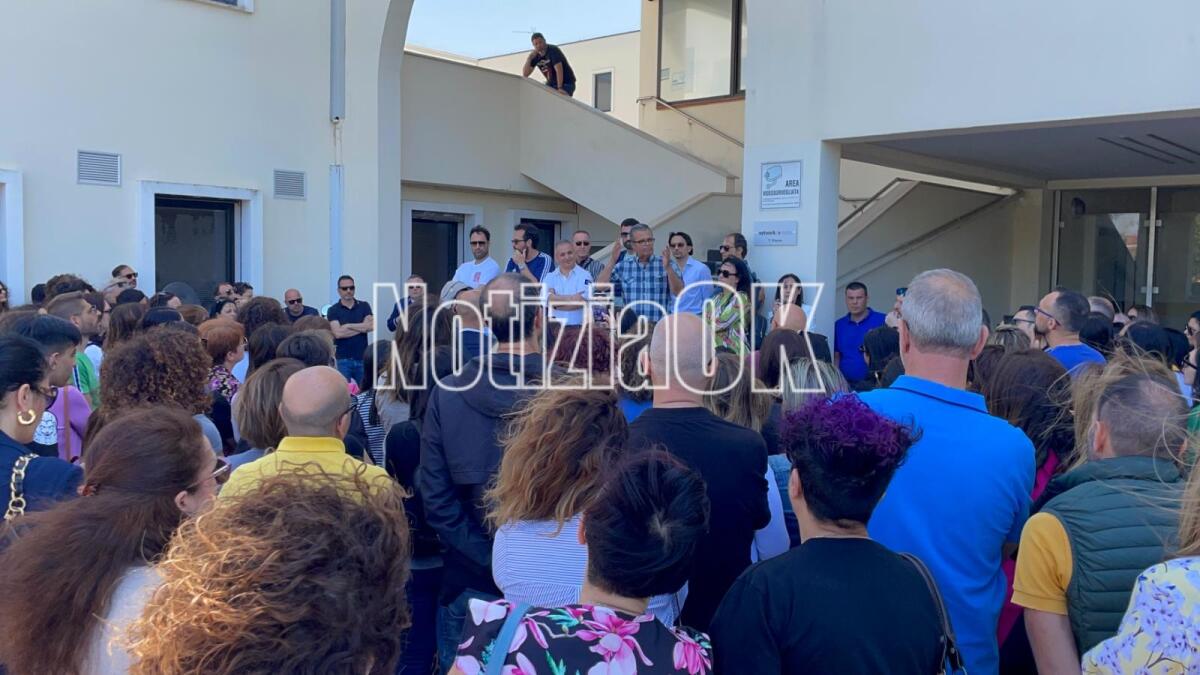 (VIDEO) Crotone - Dipendenti Abramo ancora senza risposte - 