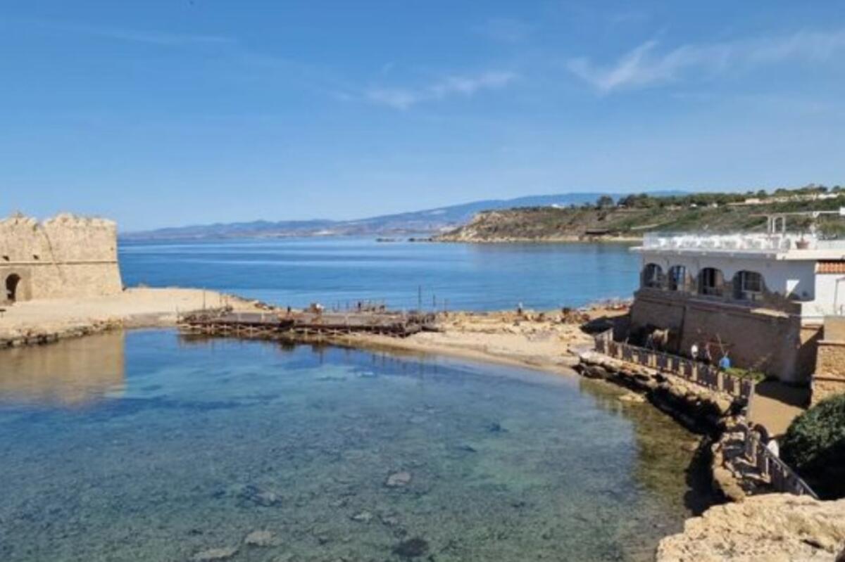 La Castella, traffico pedonale chiuso in centro per le riprese di Sandokan - 