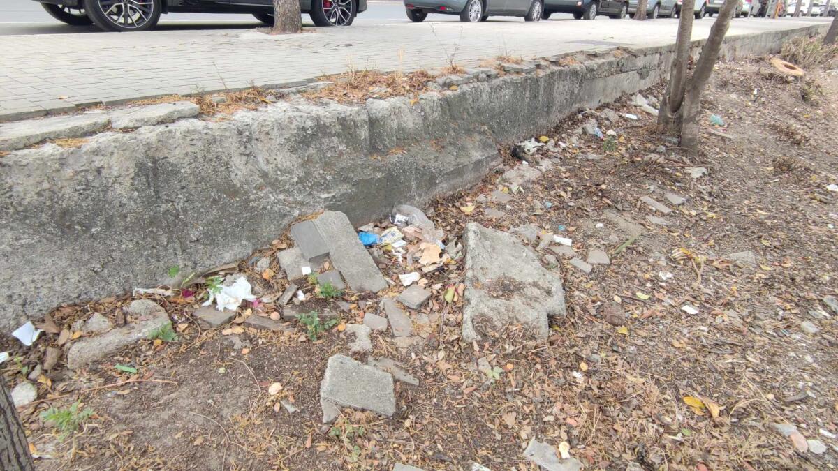 Nei quartieri di Crotone: in città il problema dei marciapiedi è all'ordine del giorno - 