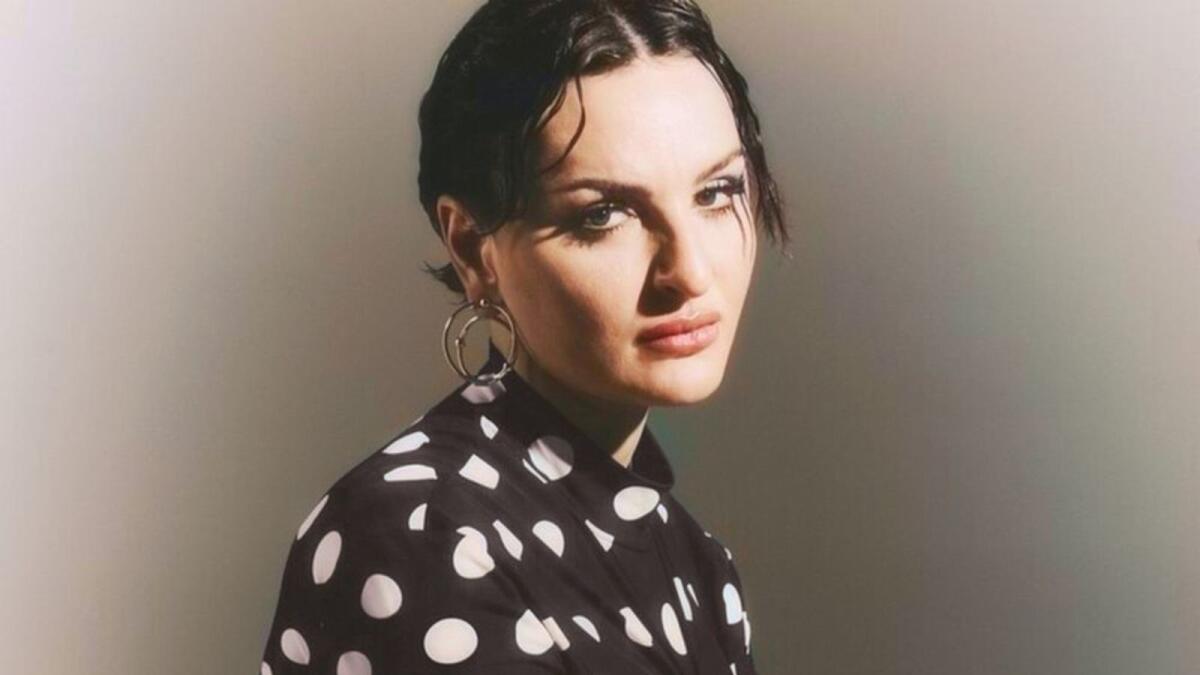 Arisa a Crotone più romantica che mai con il nuovo singolo “Baciami stupido” - 