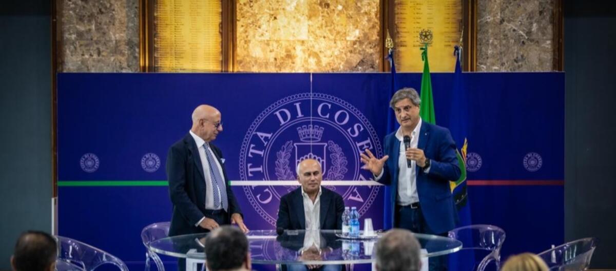 Cosenza - A Palazzo dei Bruzi i vertici di BCC Leasing - 