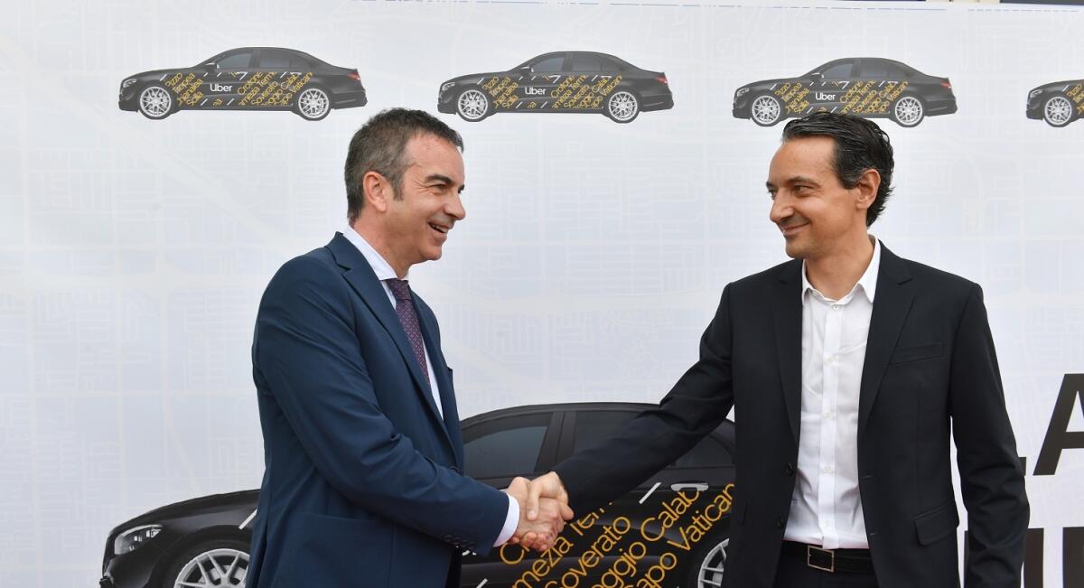 Uber arriva in Calabria, da oggi attivi i servizi Uber Black e Uber Van - 