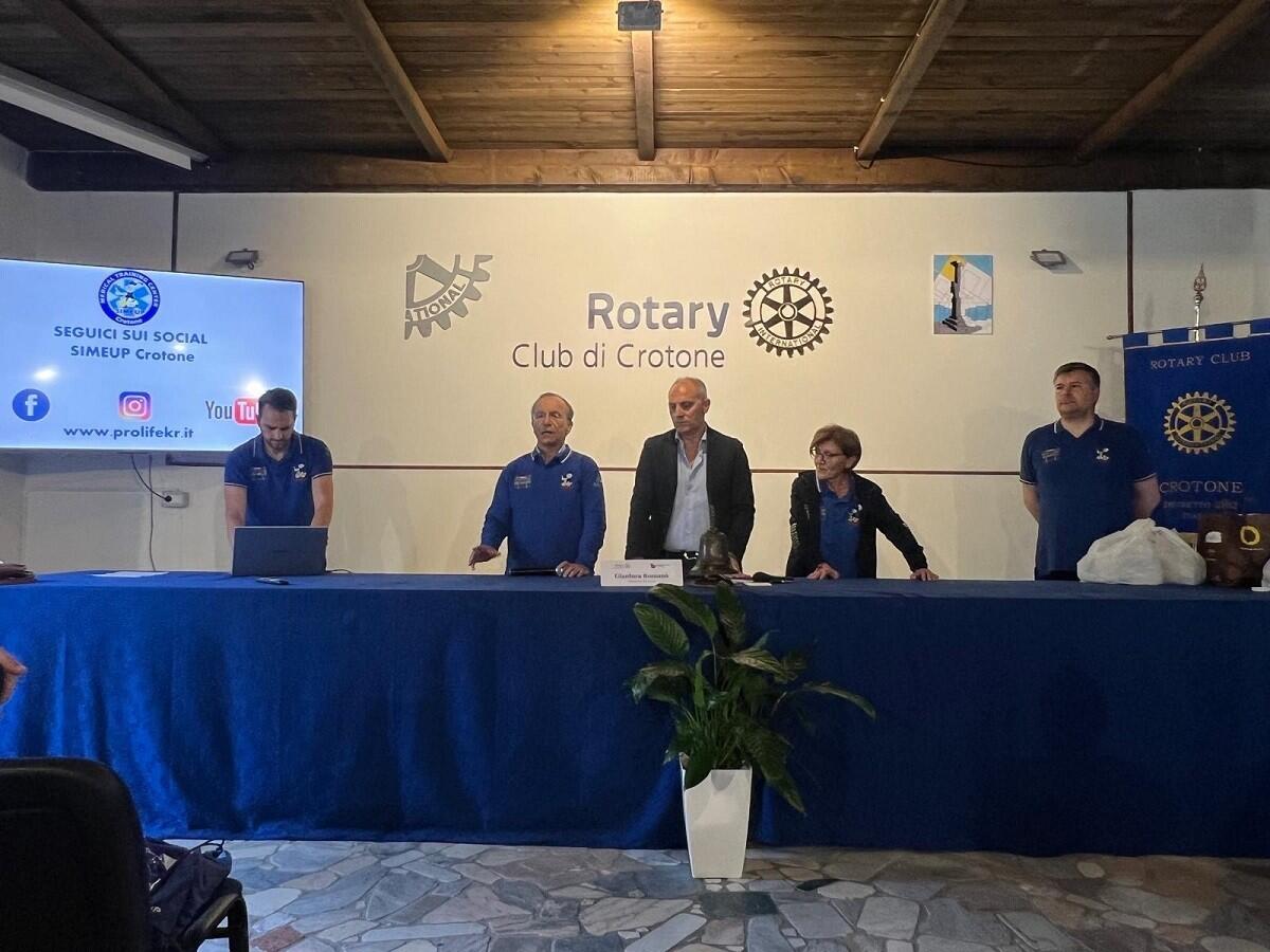 Crotone città cardio protetta, pronta l'installazione di due defibrillatori - 