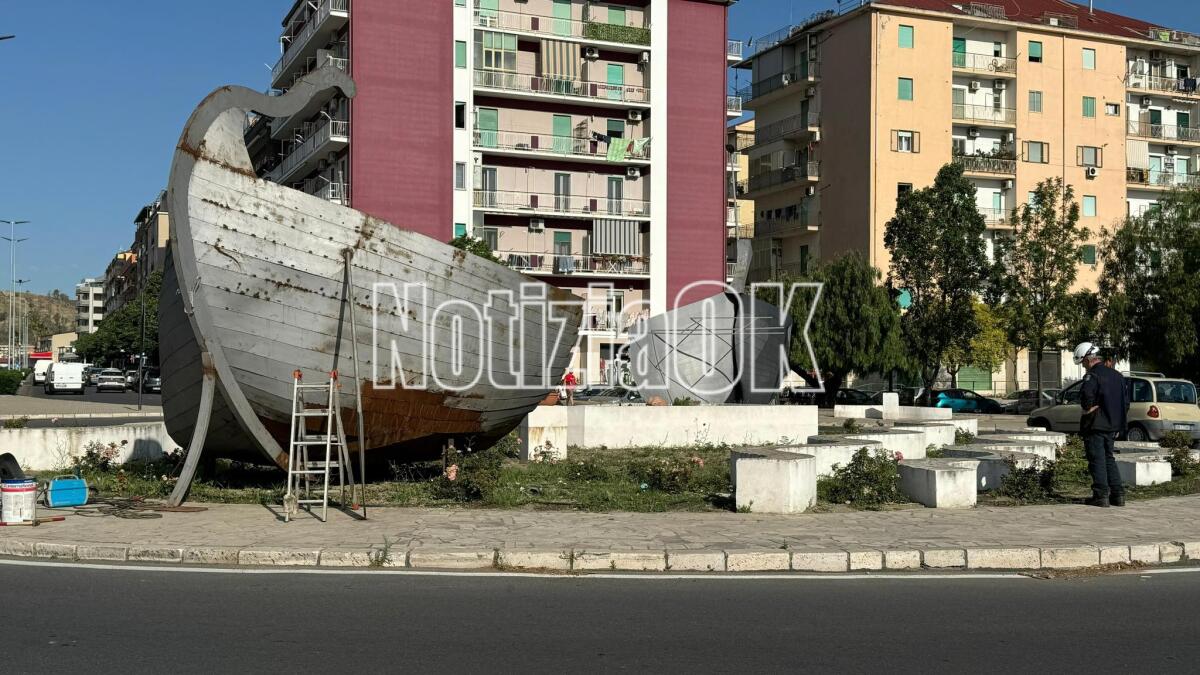 Crotone - La barca ritrova la sua prua - 