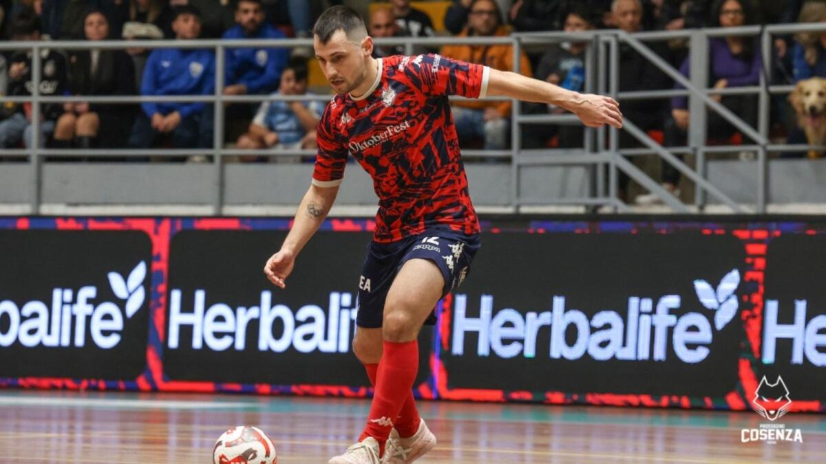 Calcio a 5 - Bruno Petry non vestirà la maglia rossoblù nella prossima stagione - foto Michele De Marco