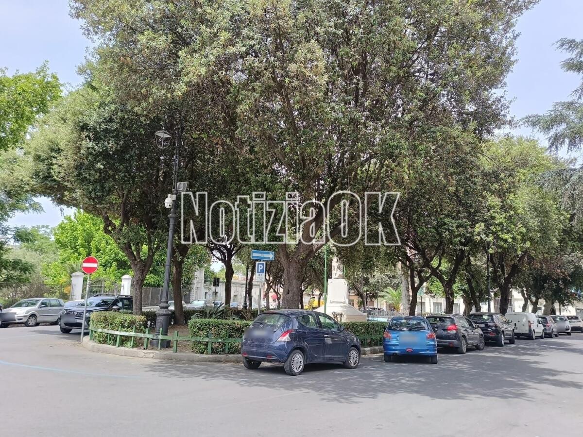 Appelli e proposte del Comitato Centro Storico per Piazza Umberto I - 