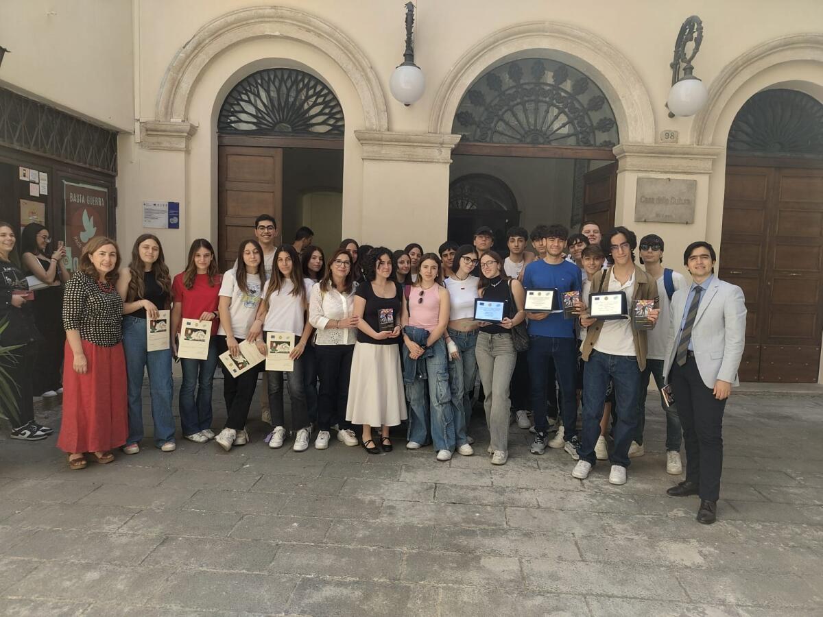 Il liceo Telesio trionfa al concorso Corti di Cosenza - 