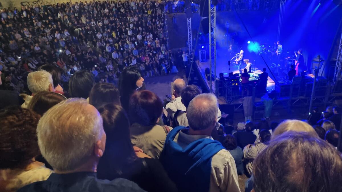 Ron inizia il suo tour dalla Calabria, tappa anche a Isola di Capo Rizzuto - 